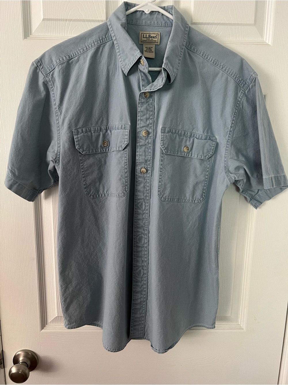 L.L. Bean Men's Sun Washed Short-Sleeve Button-Down Shirt — Light Blue